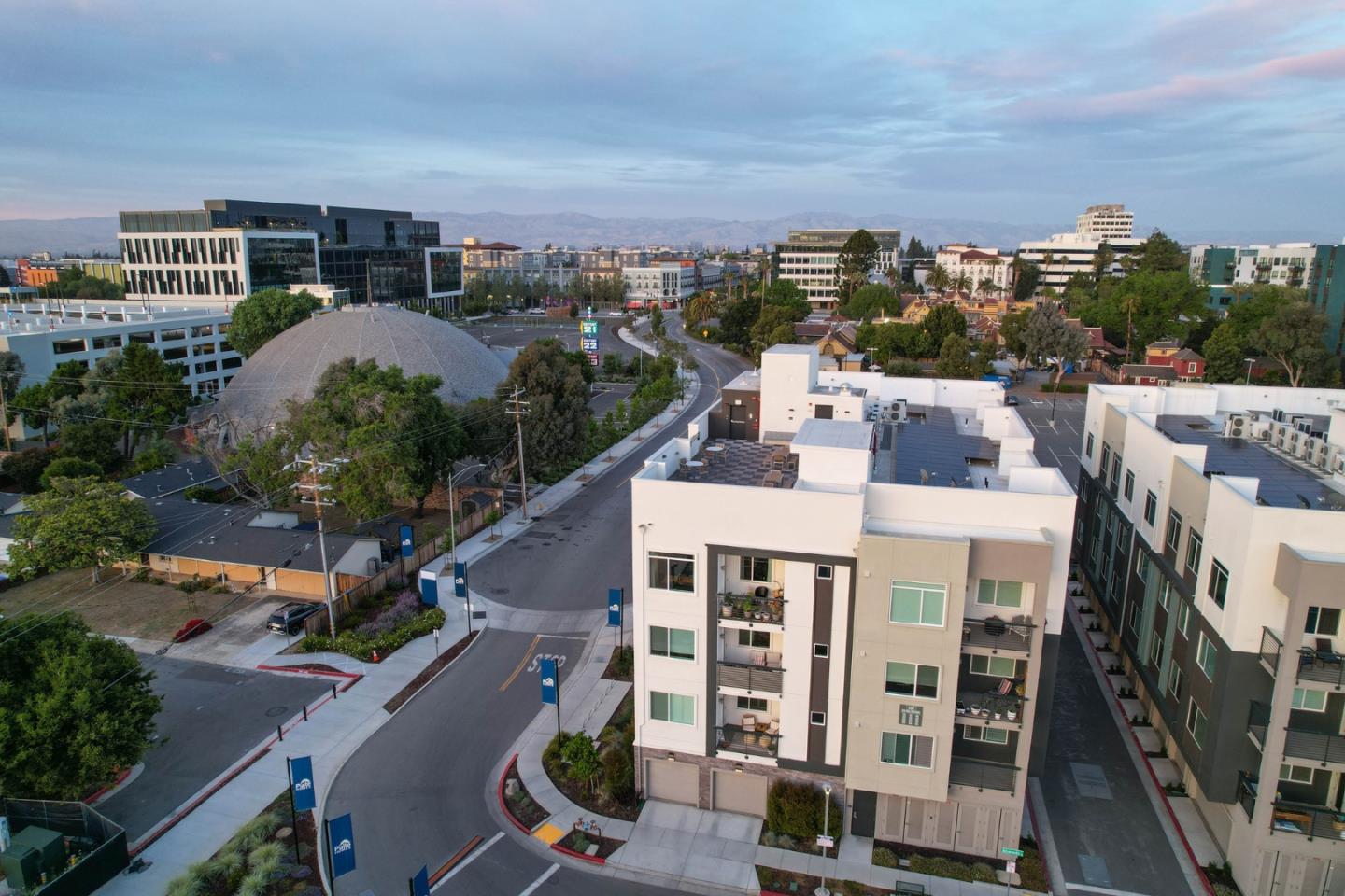 3207 Mallard Court 401