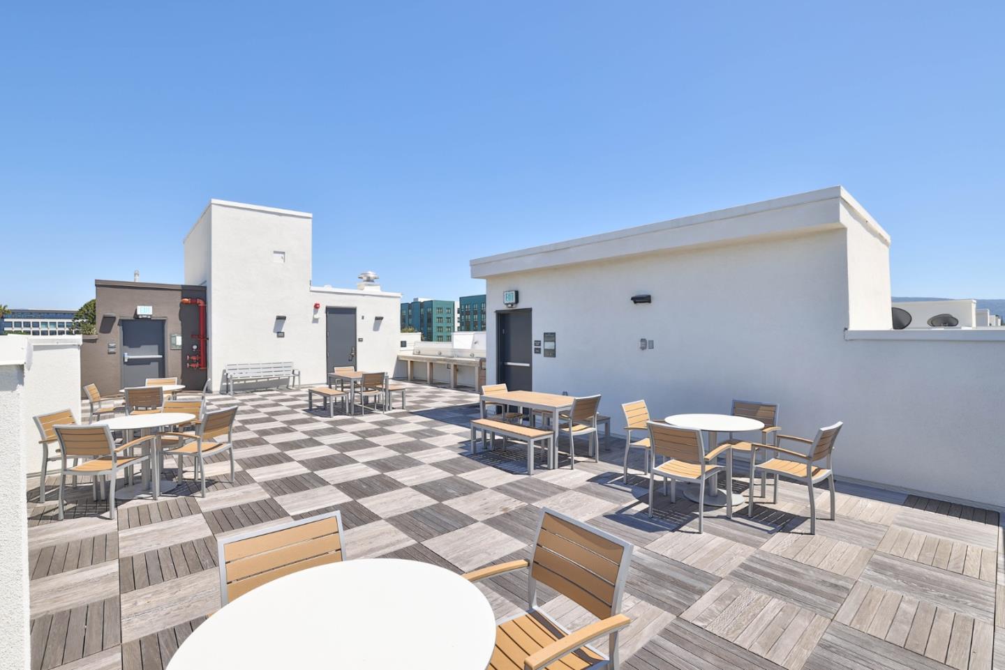 3207 Mallard Court 401