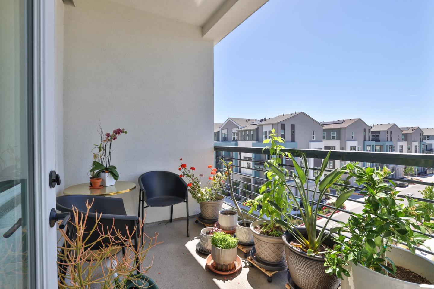 3207 Mallard Court 401