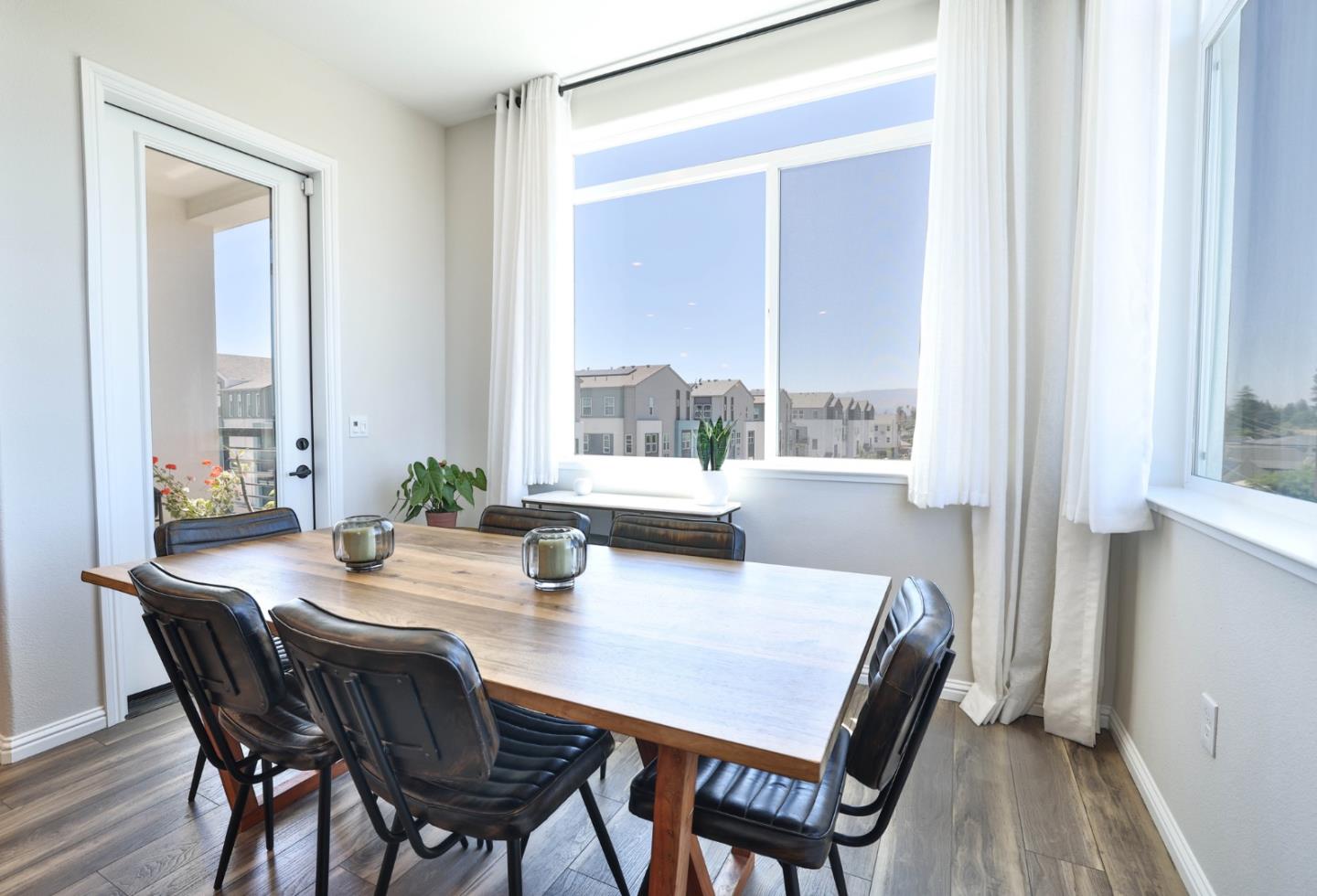 3207 Mallard Court 401