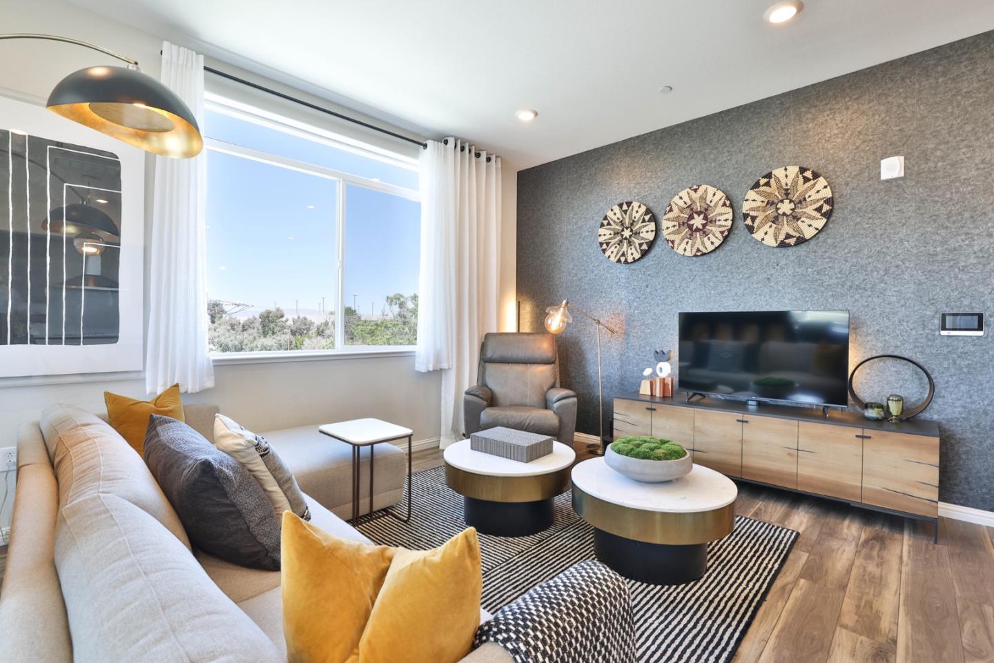 3207 Mallard Court 401