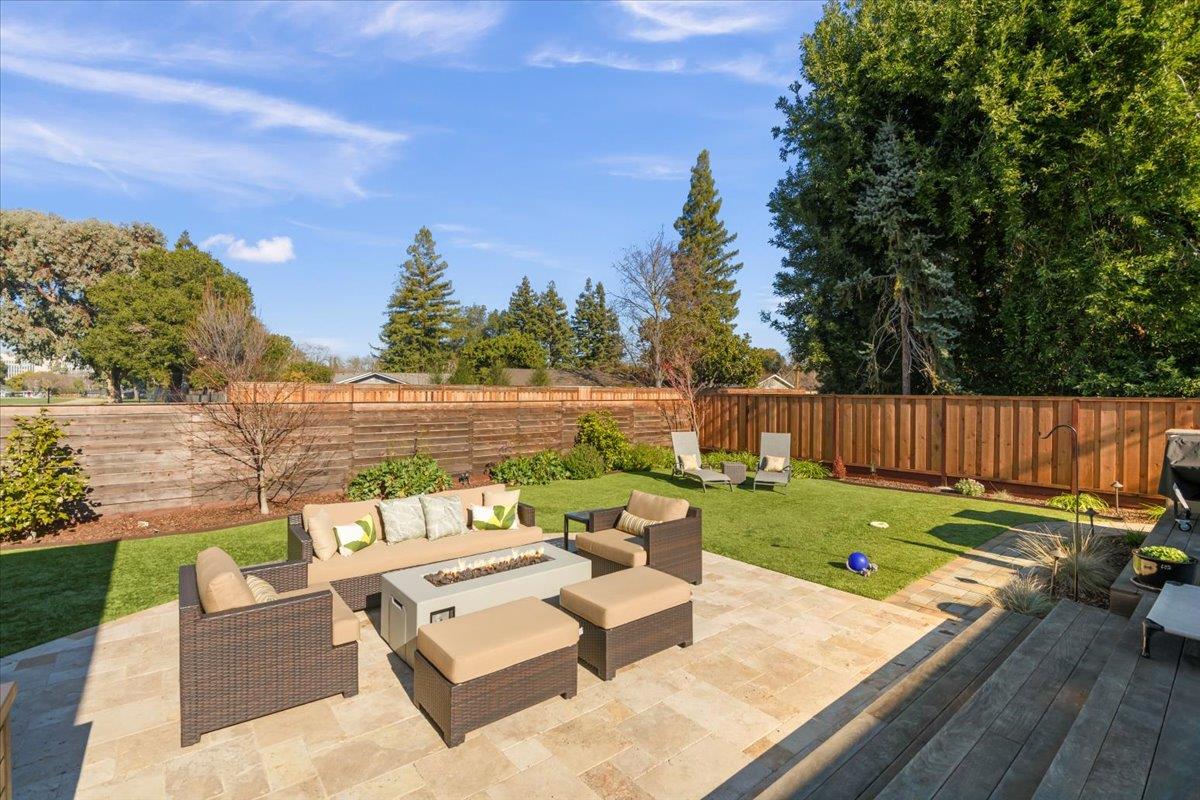 1225 Altamead Drive