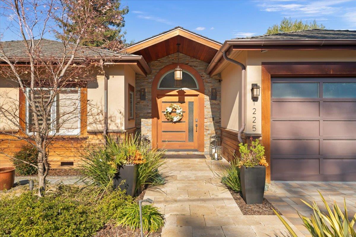1225 Altamead Drive