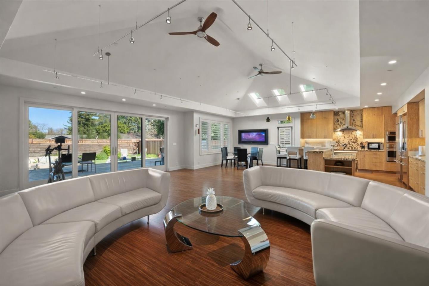 1225 Altamead Drive
