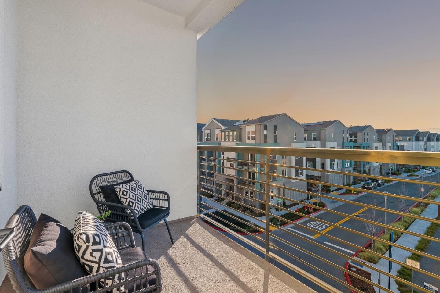 3207 Mallard Court 401