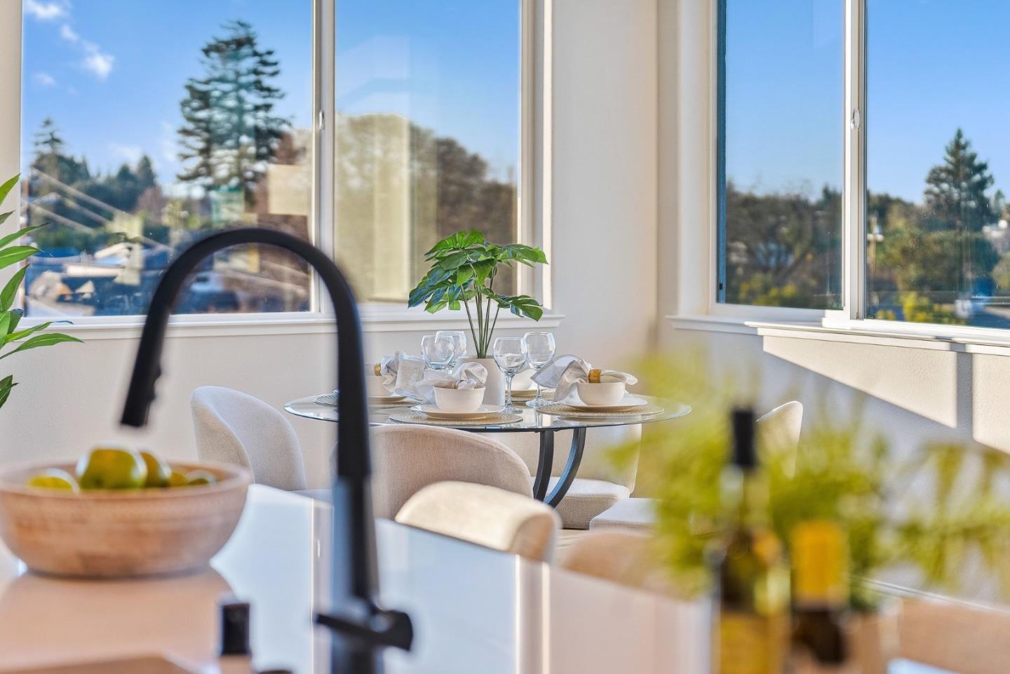 3207 Mallard Court 401