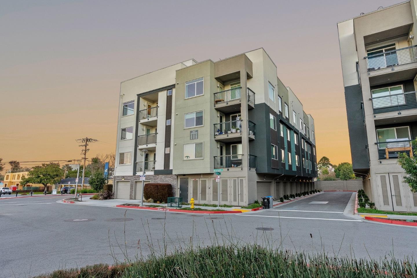 3207 Mallard Court 401