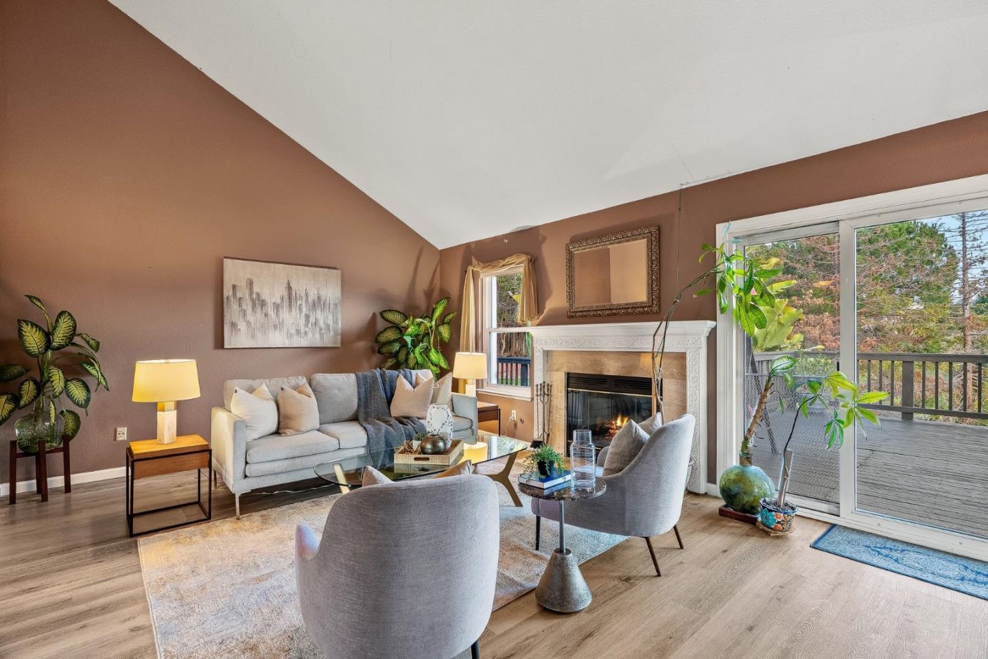 156 Knightshaven Way