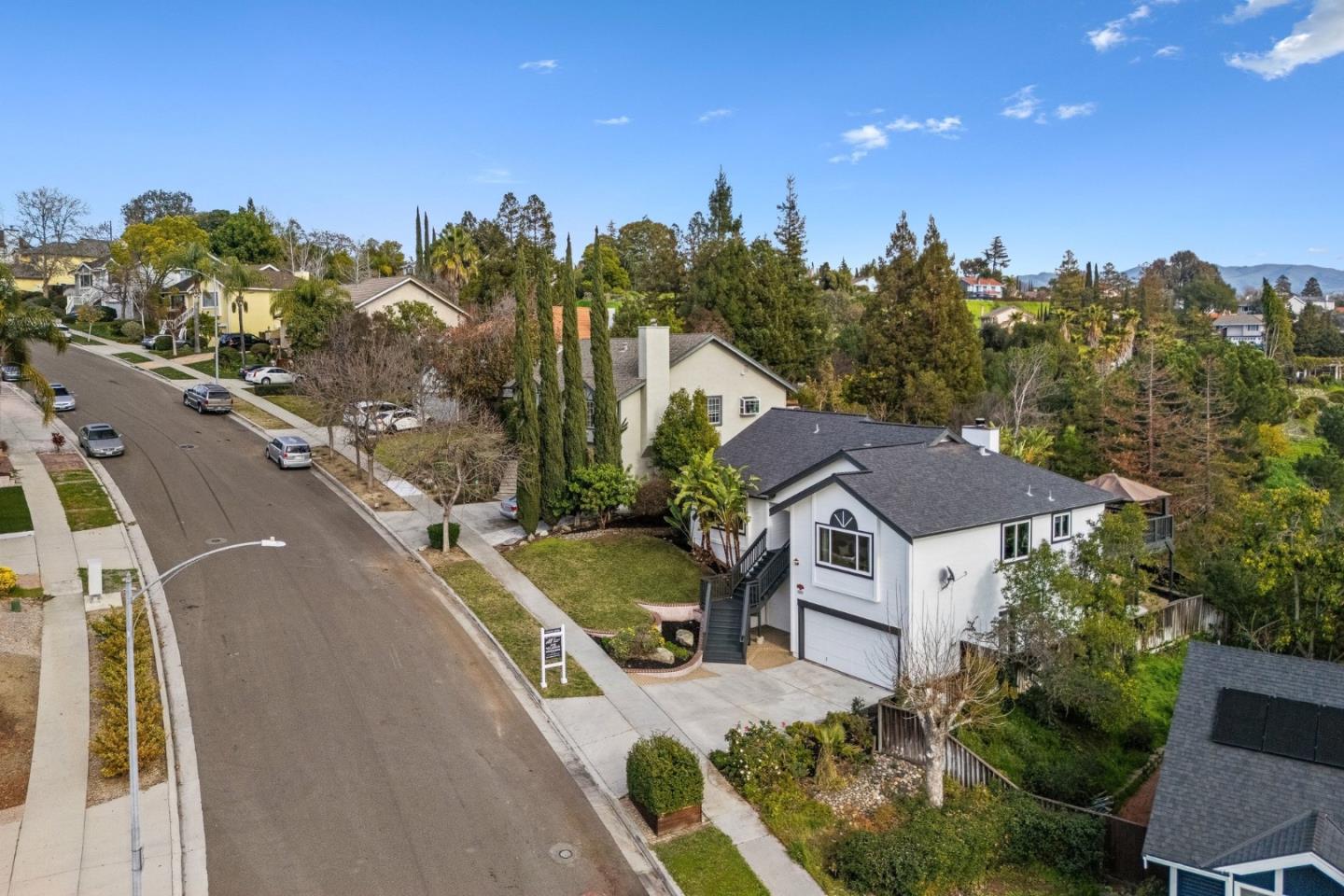 156 Knightshaven Way