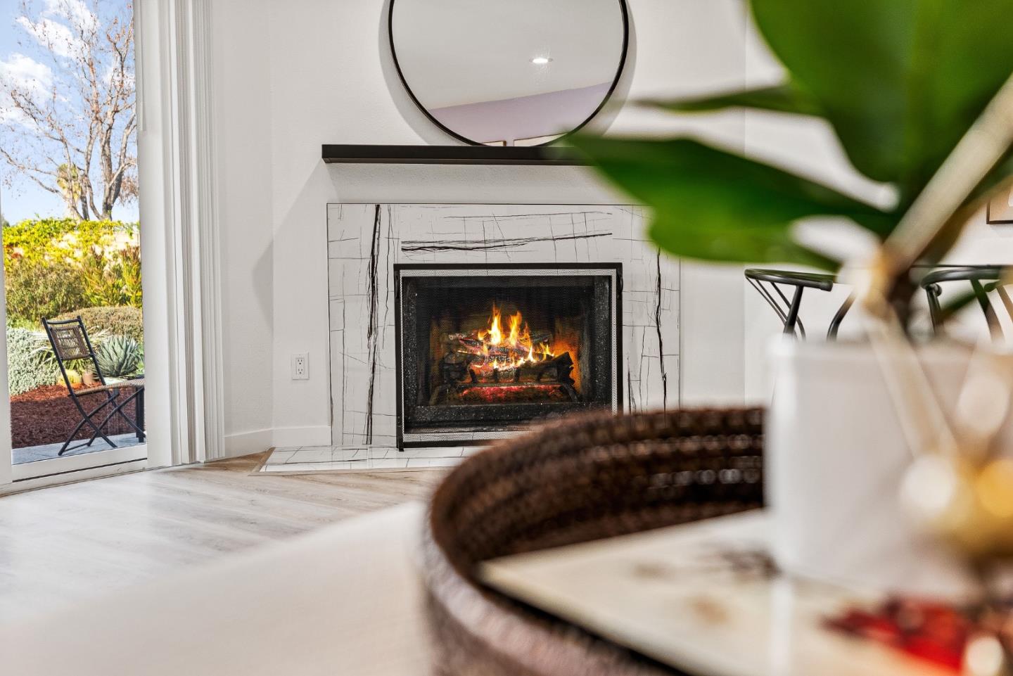 6133 Broadway Avenue