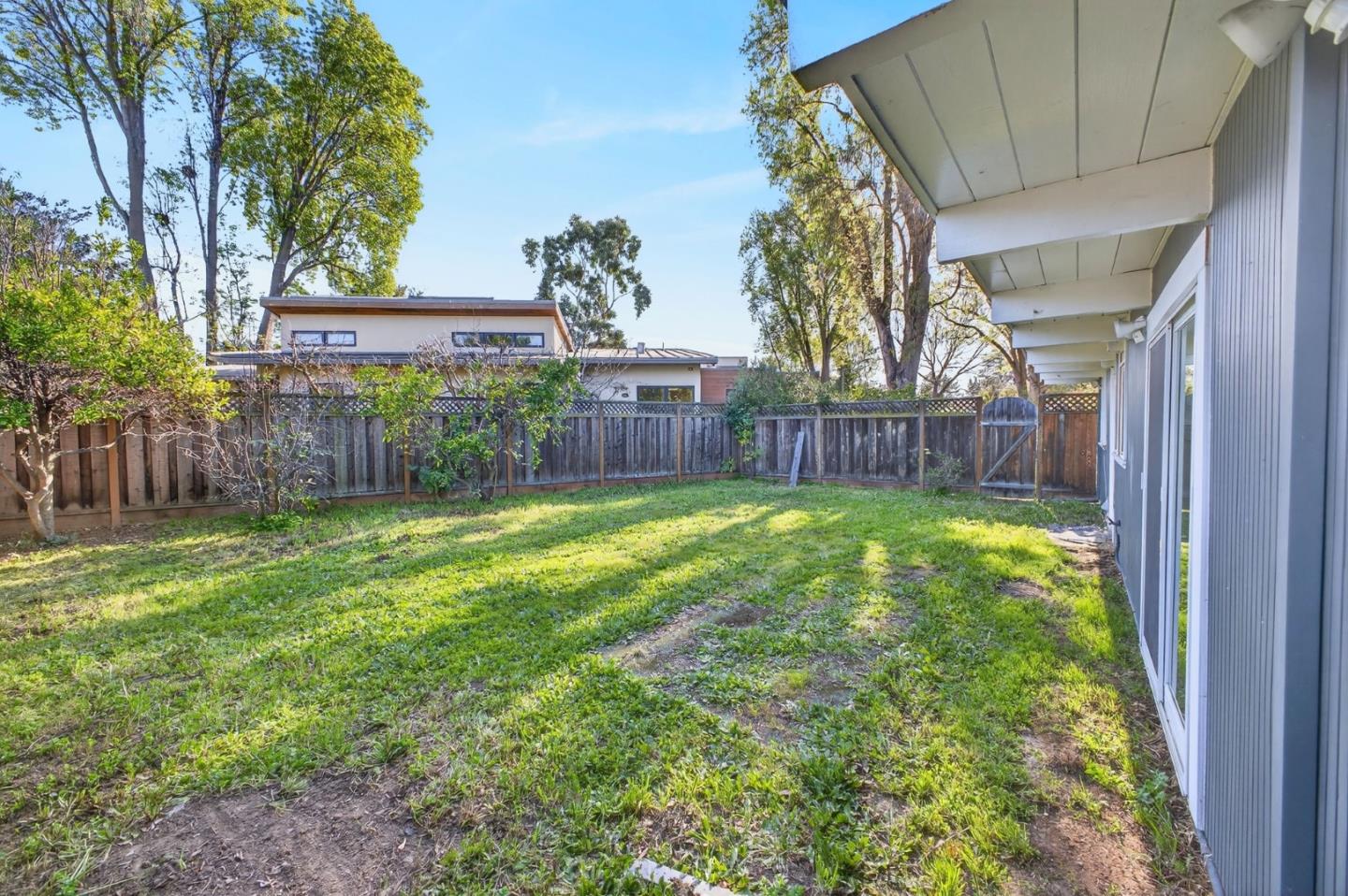 1936 Edgewood Drive