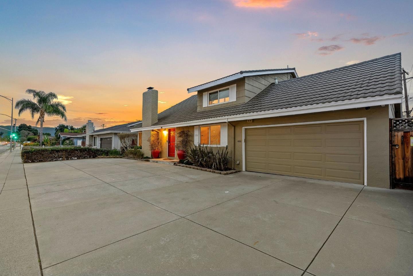 1751 Meridian Avenue