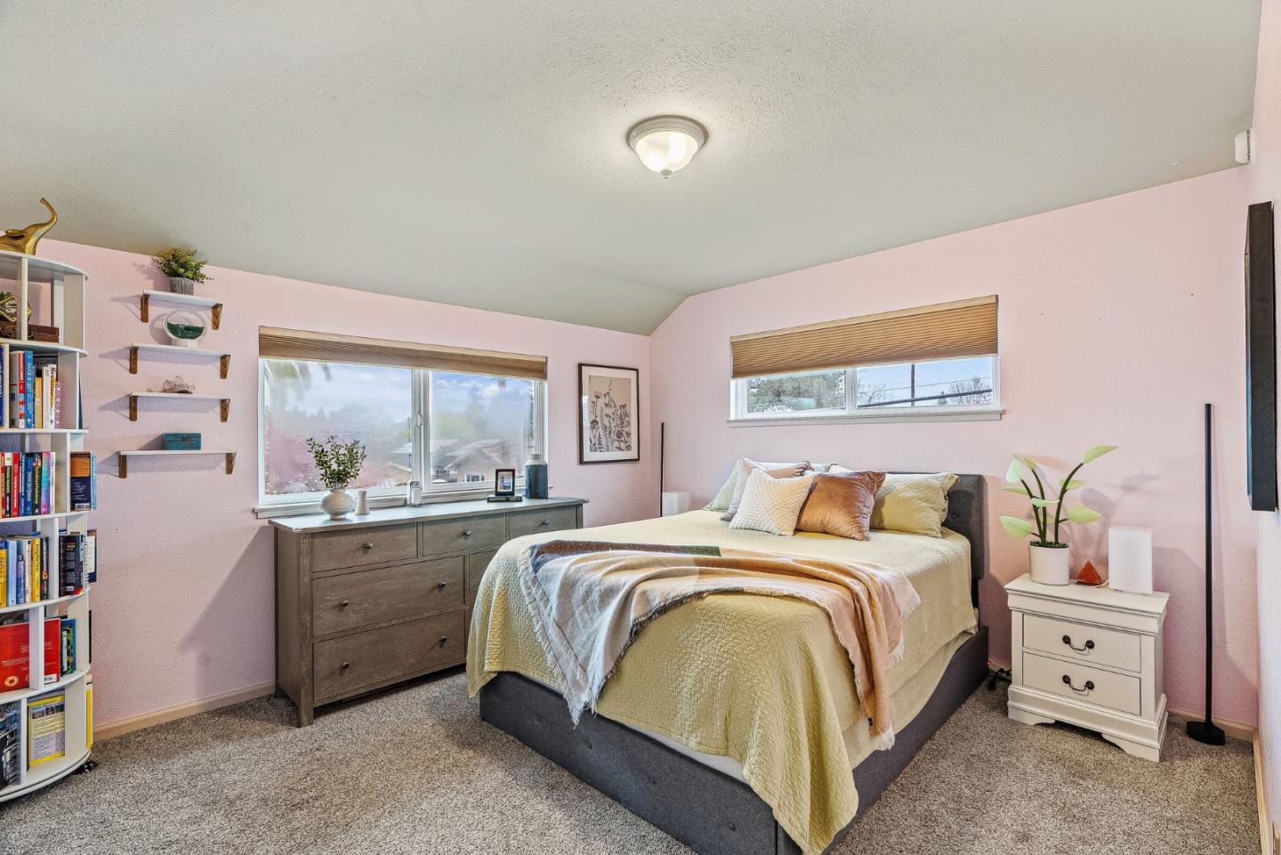 1751 Meridian Avenue