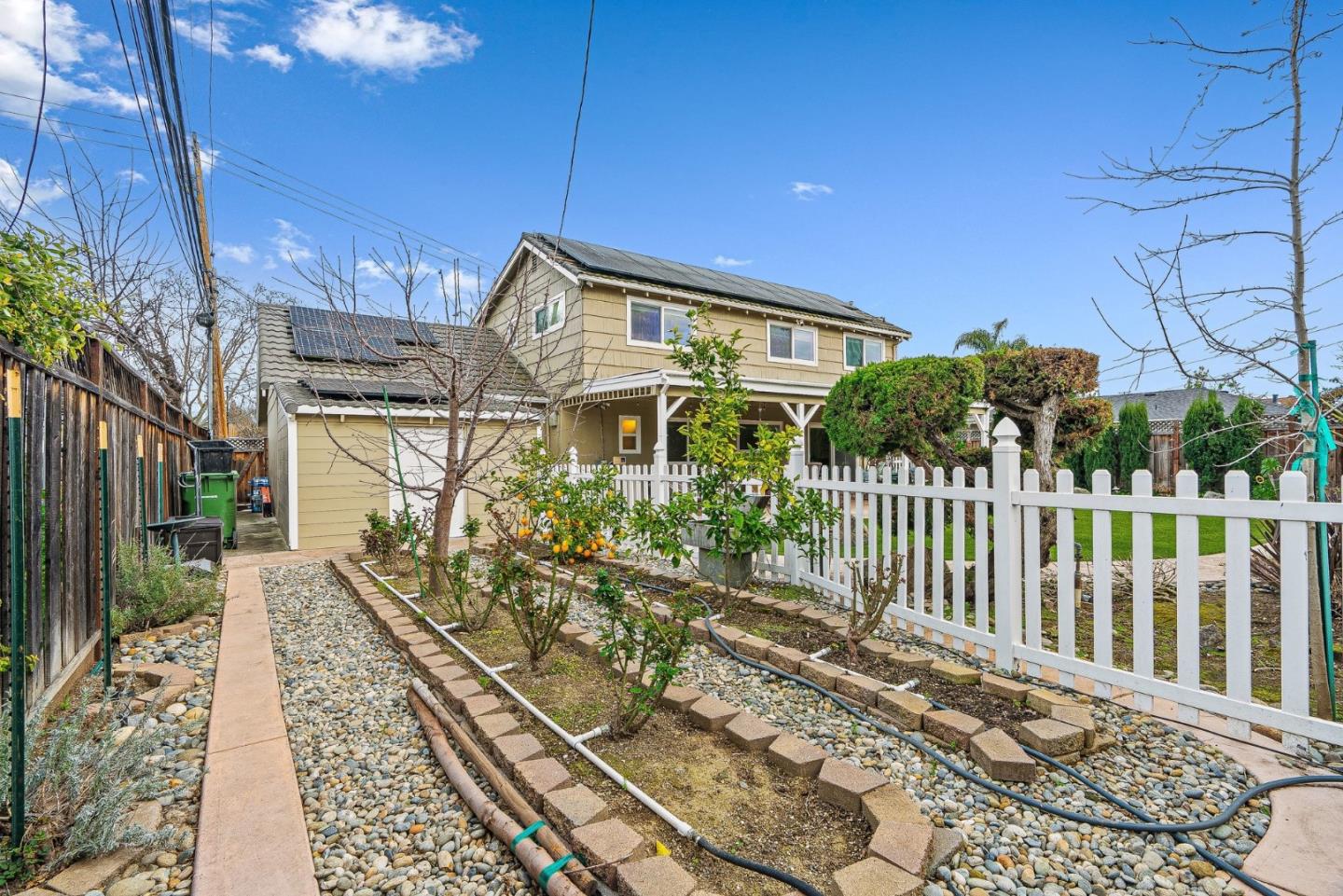 1751 Meridian Avenue