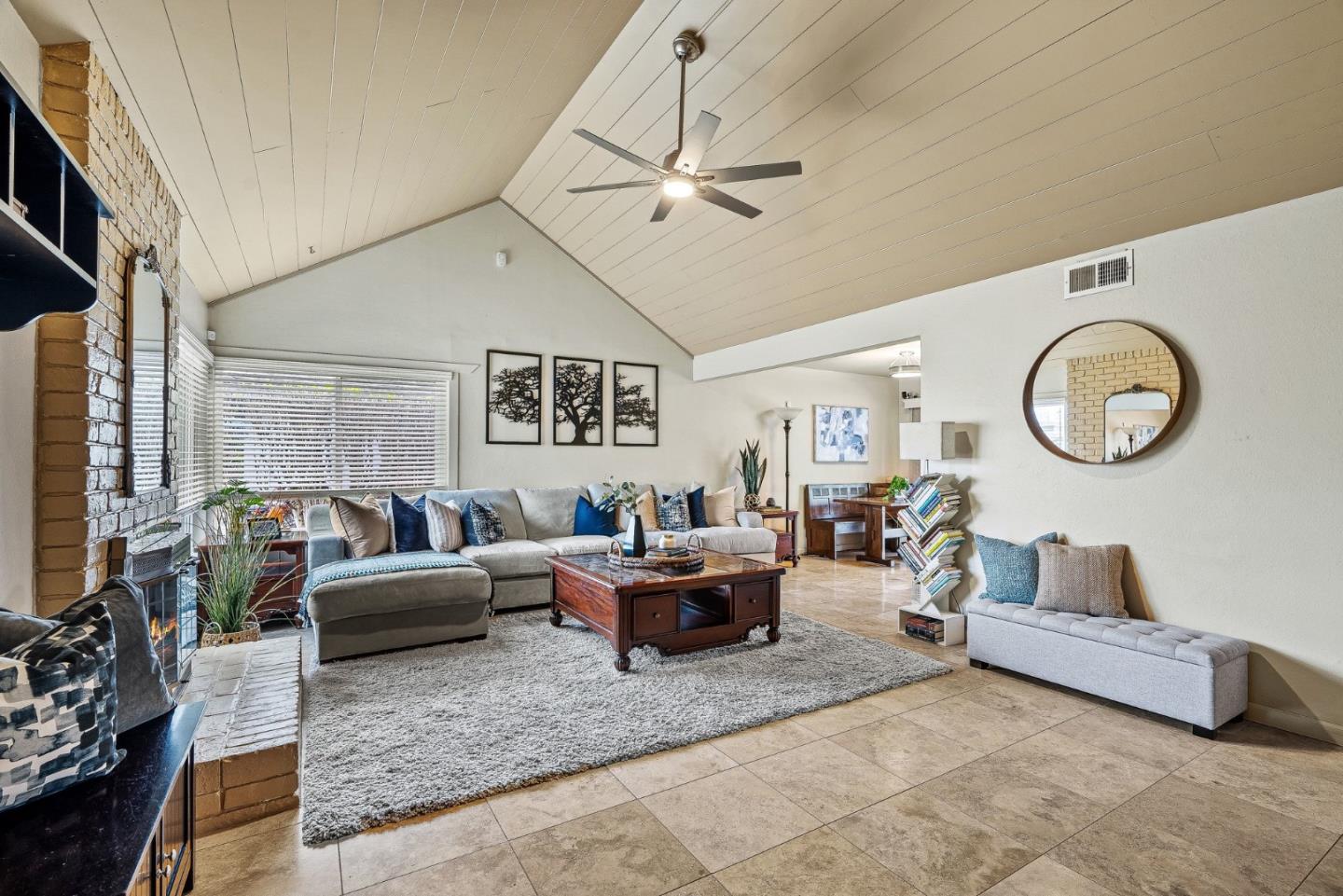 1751 Meridian Avenue