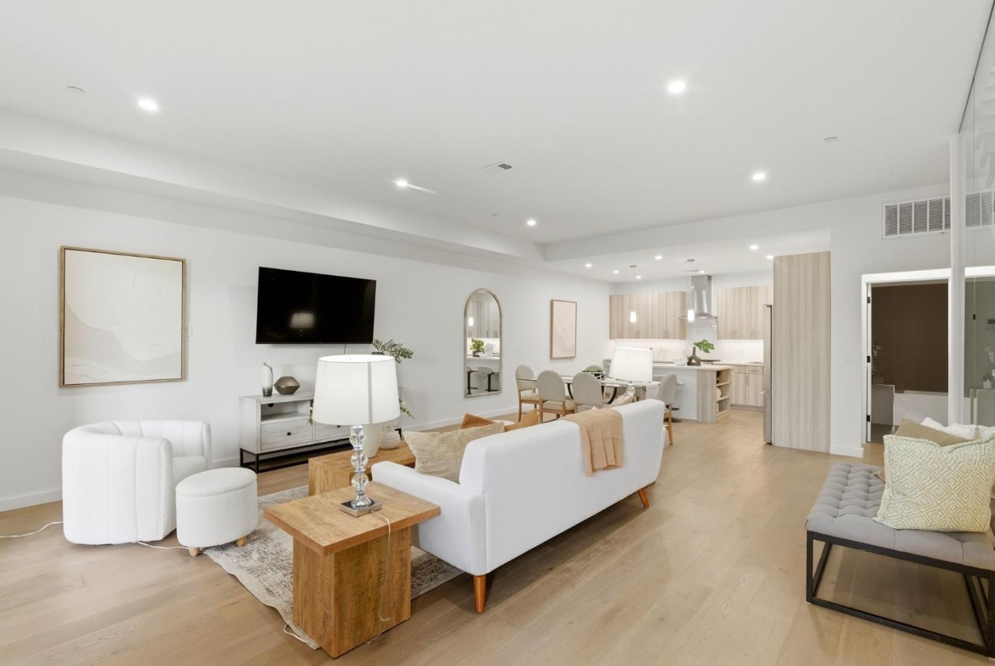 922 Woodside Road