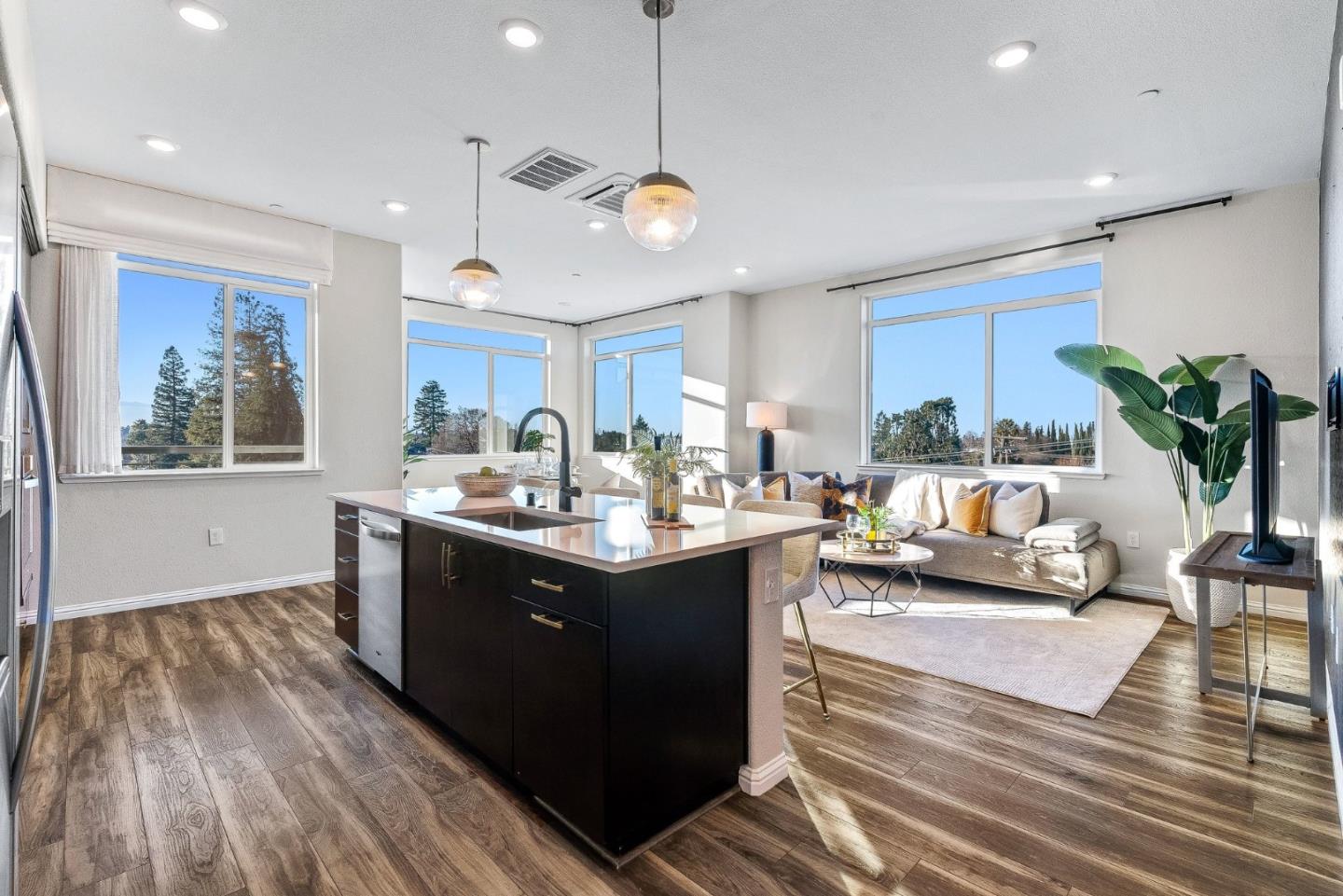 3207 Mallard Court 401