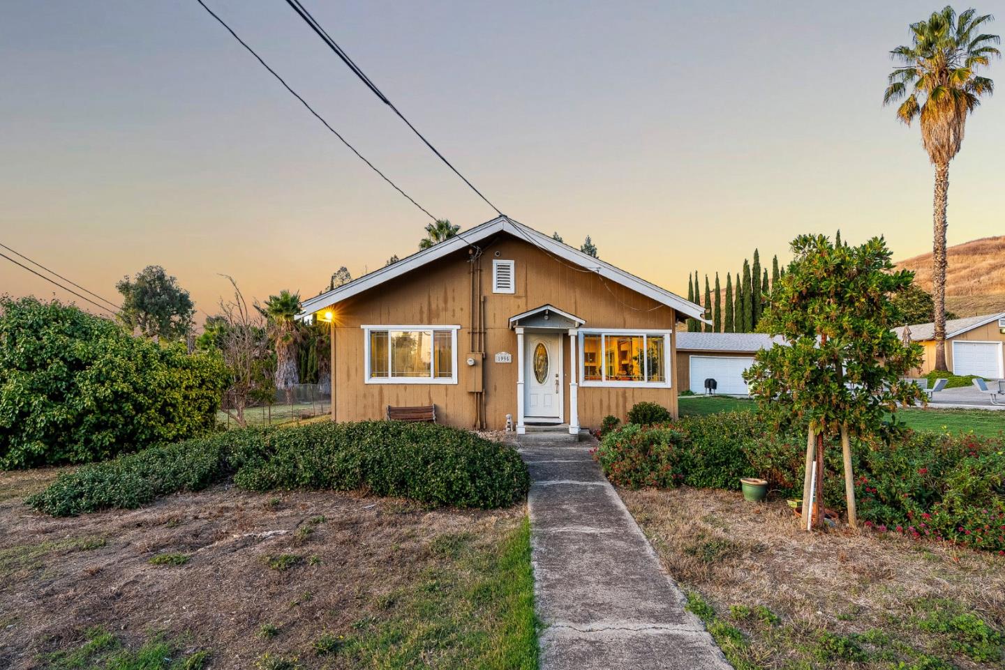 1995 Old Calaveras Road