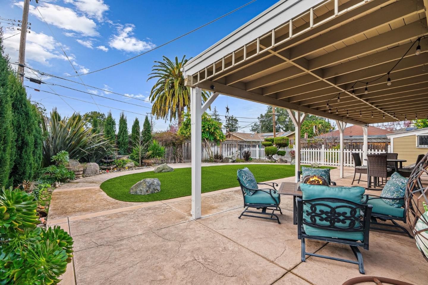 1751 Meridian Avenue