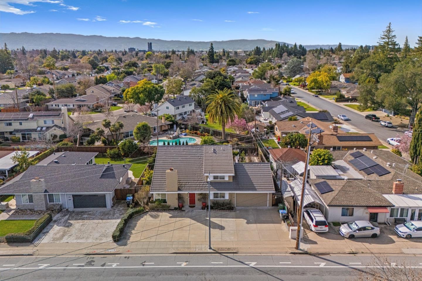 1751 Meridian Avenue