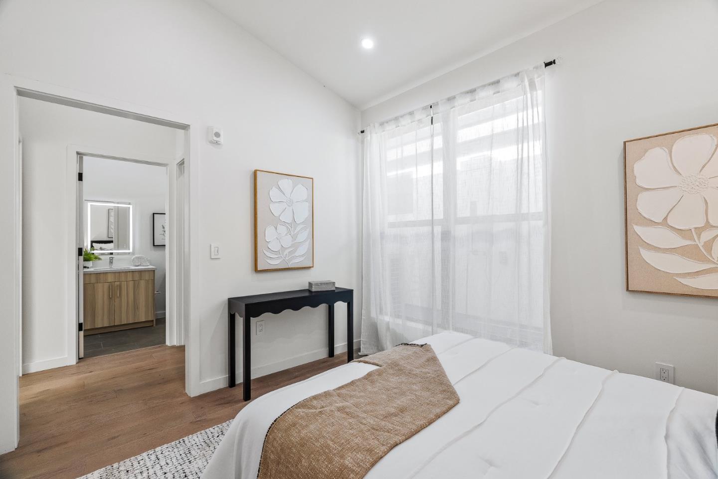 908 woodside
