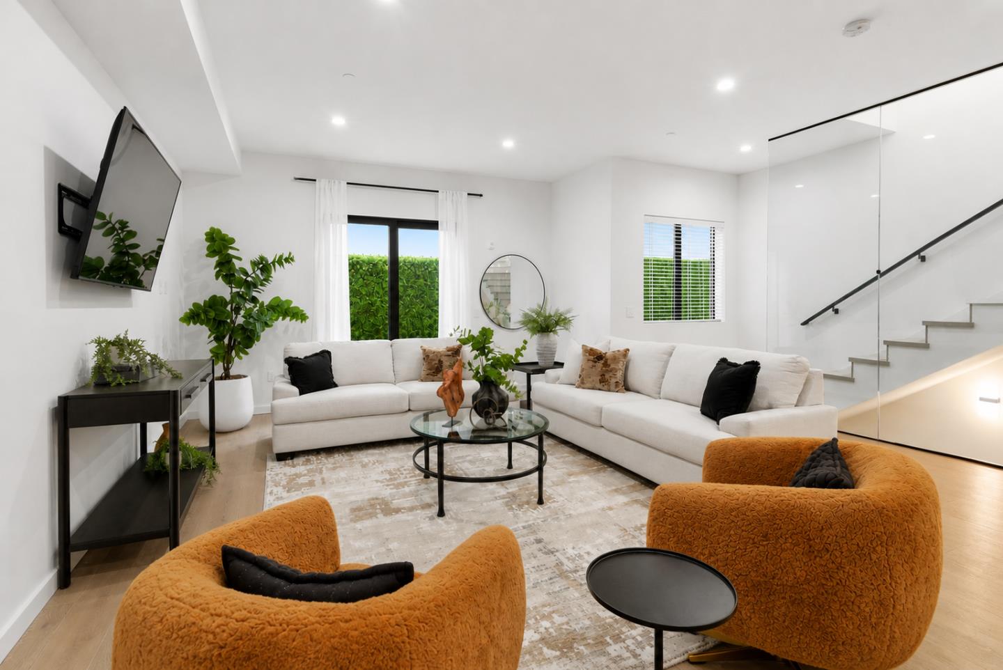 908 woodside