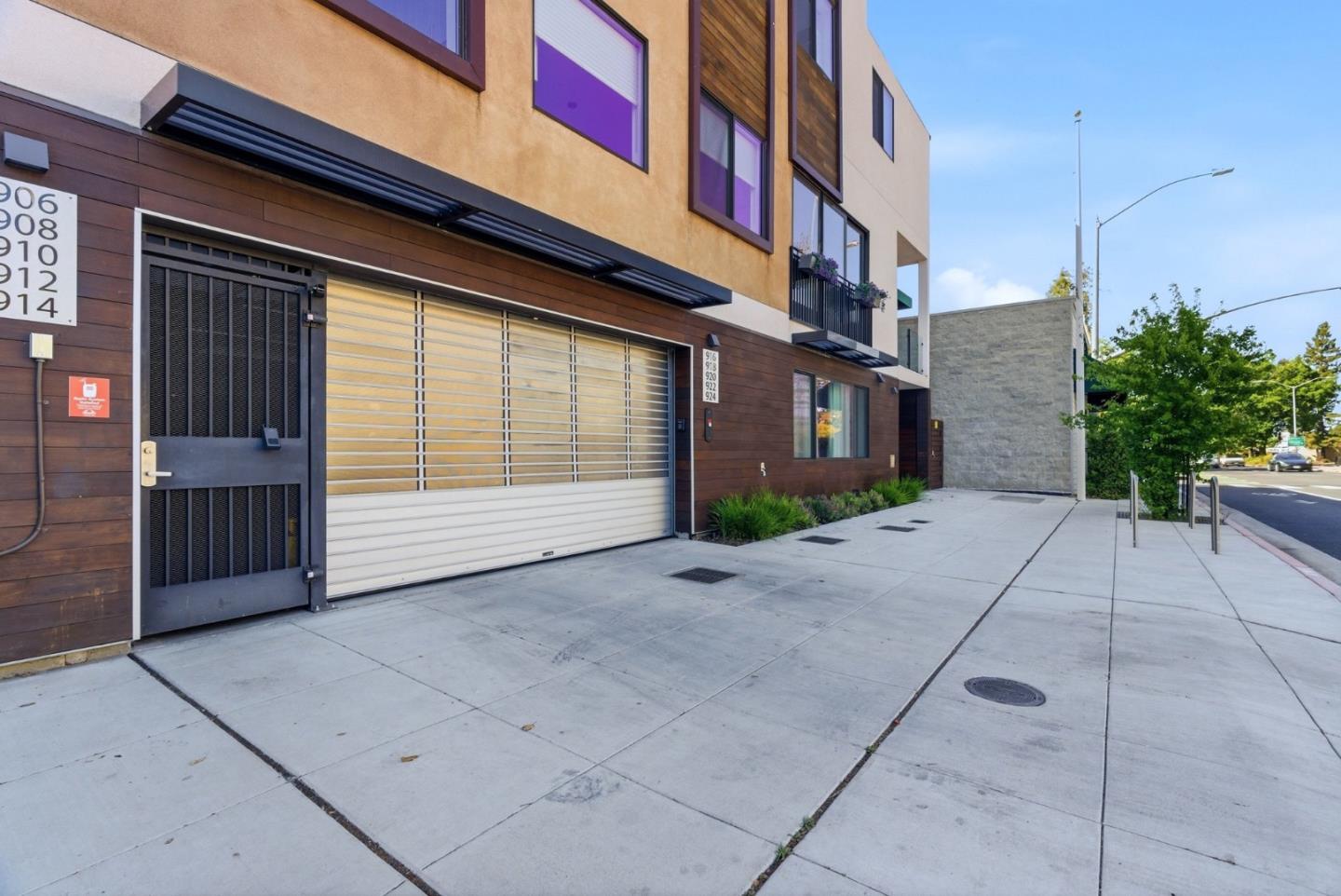 914 woodside