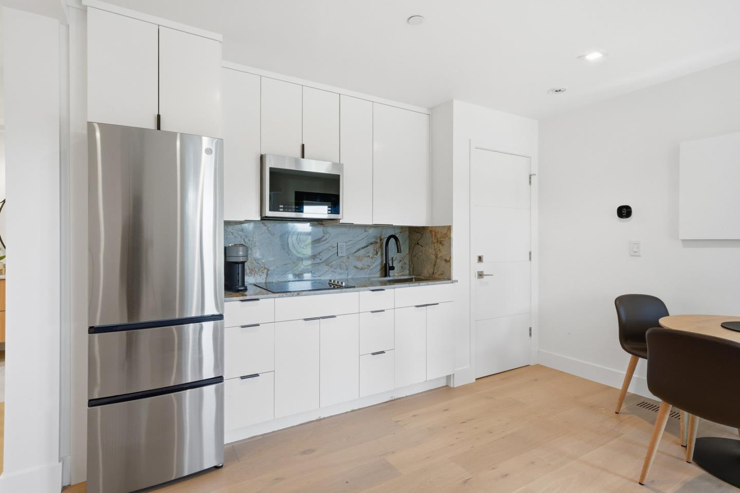 95 Lerida Court B