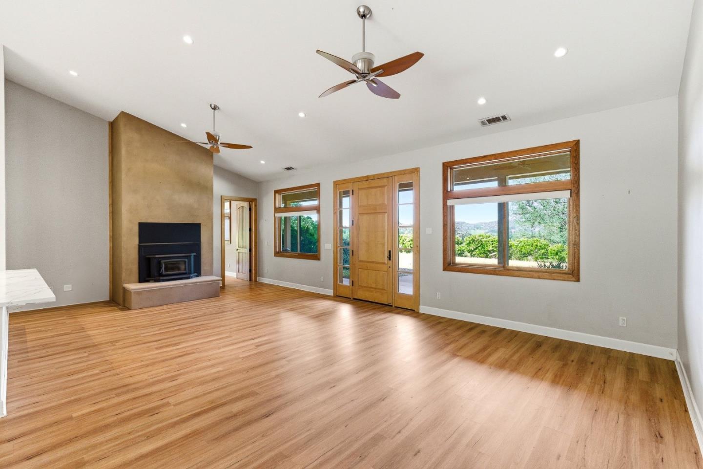 17205 Black Oak Hill Drive
