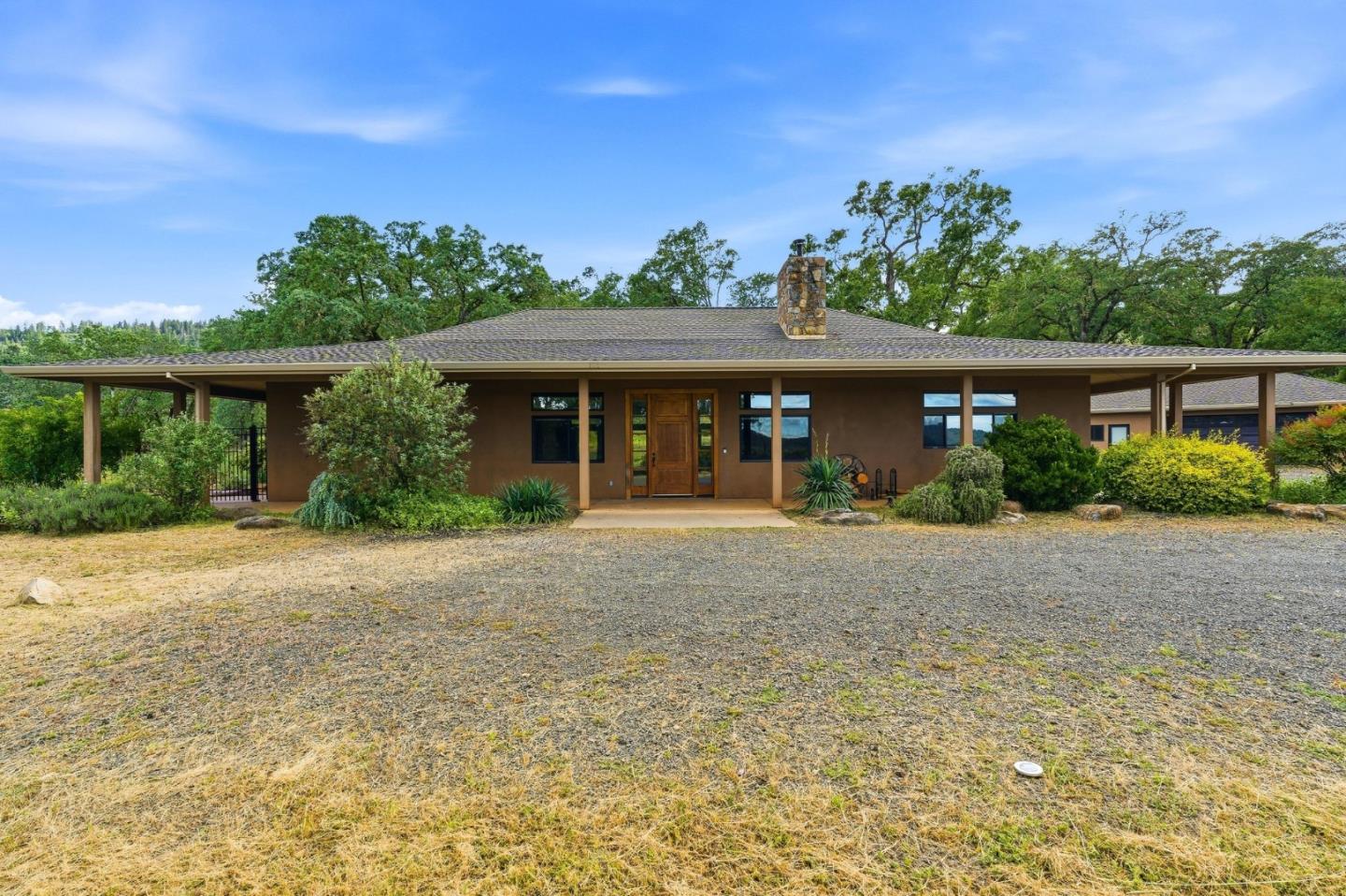 17205 Black Oak Hill Drive