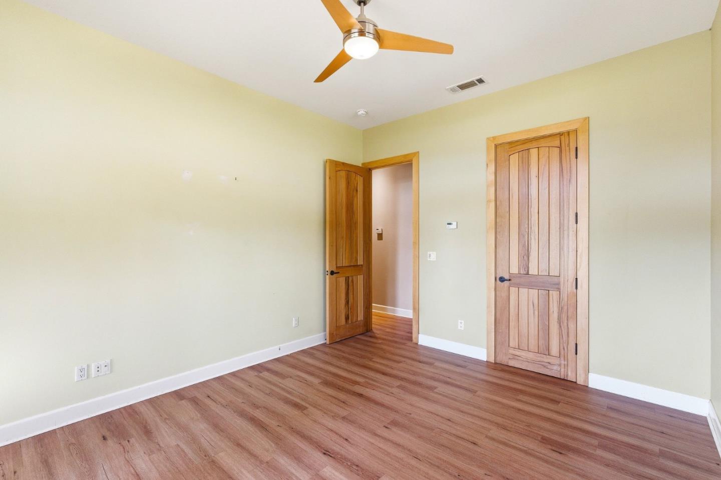 17205 Black Oak Hill Drive