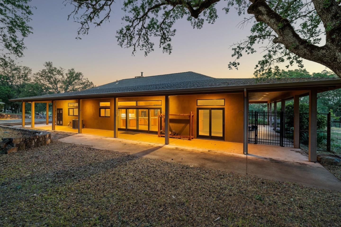17205 Black Oak Hill Drive