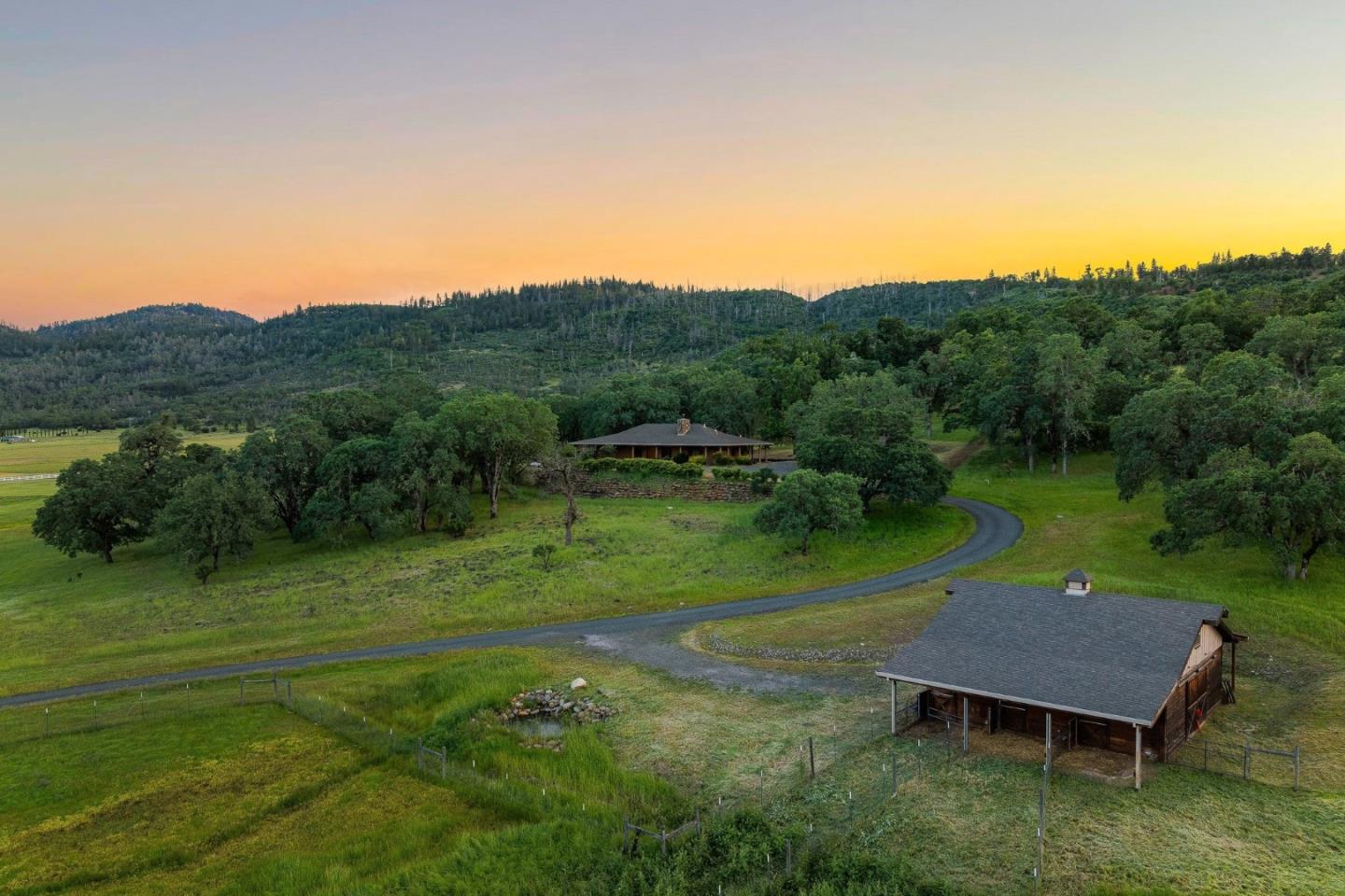 17205 Black Oak Hill Drive