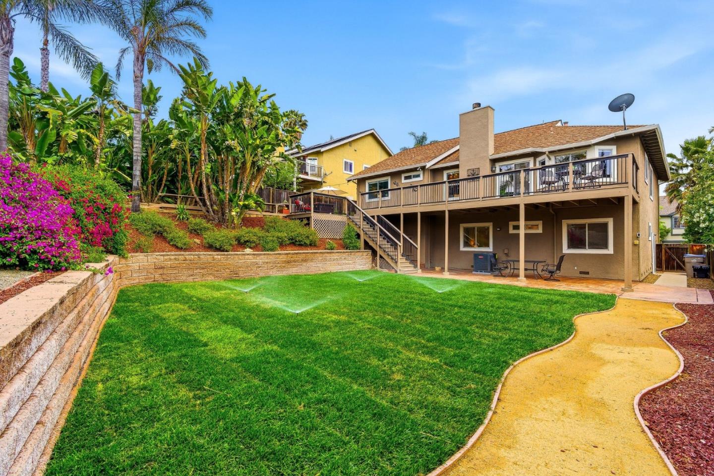 157 Knightshaven Way