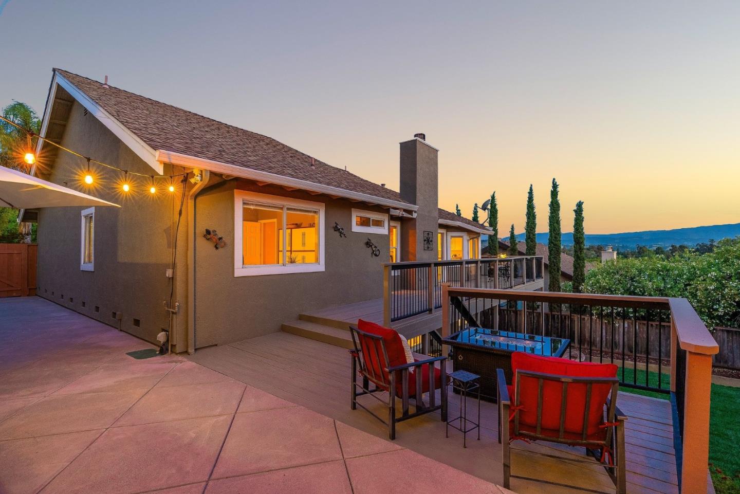 157 Knightshaven Way