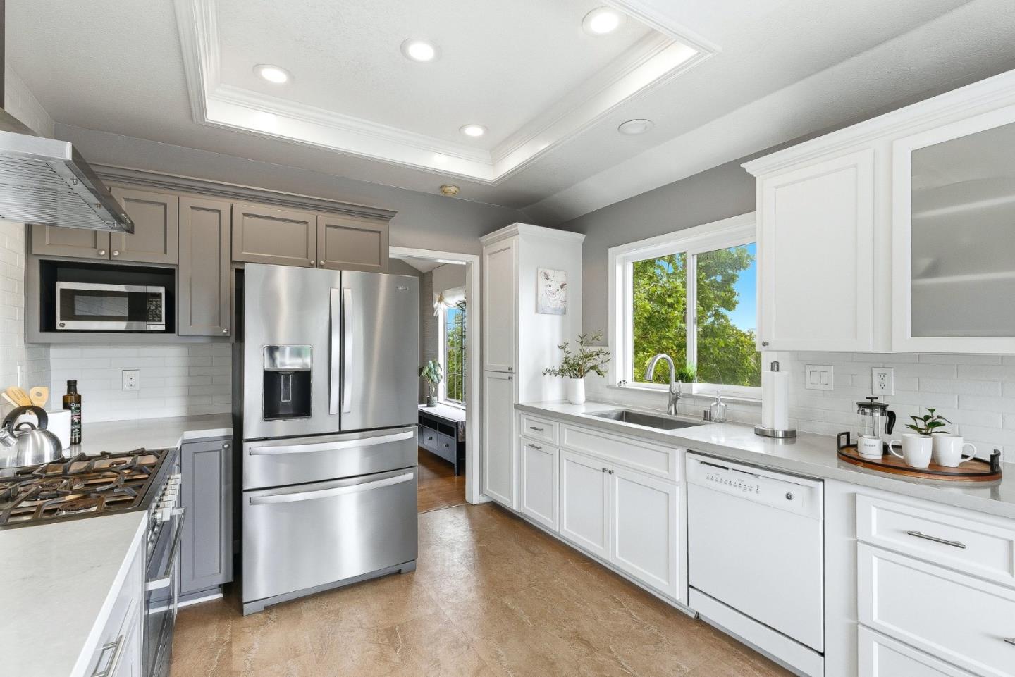 157 Knightshaven Way