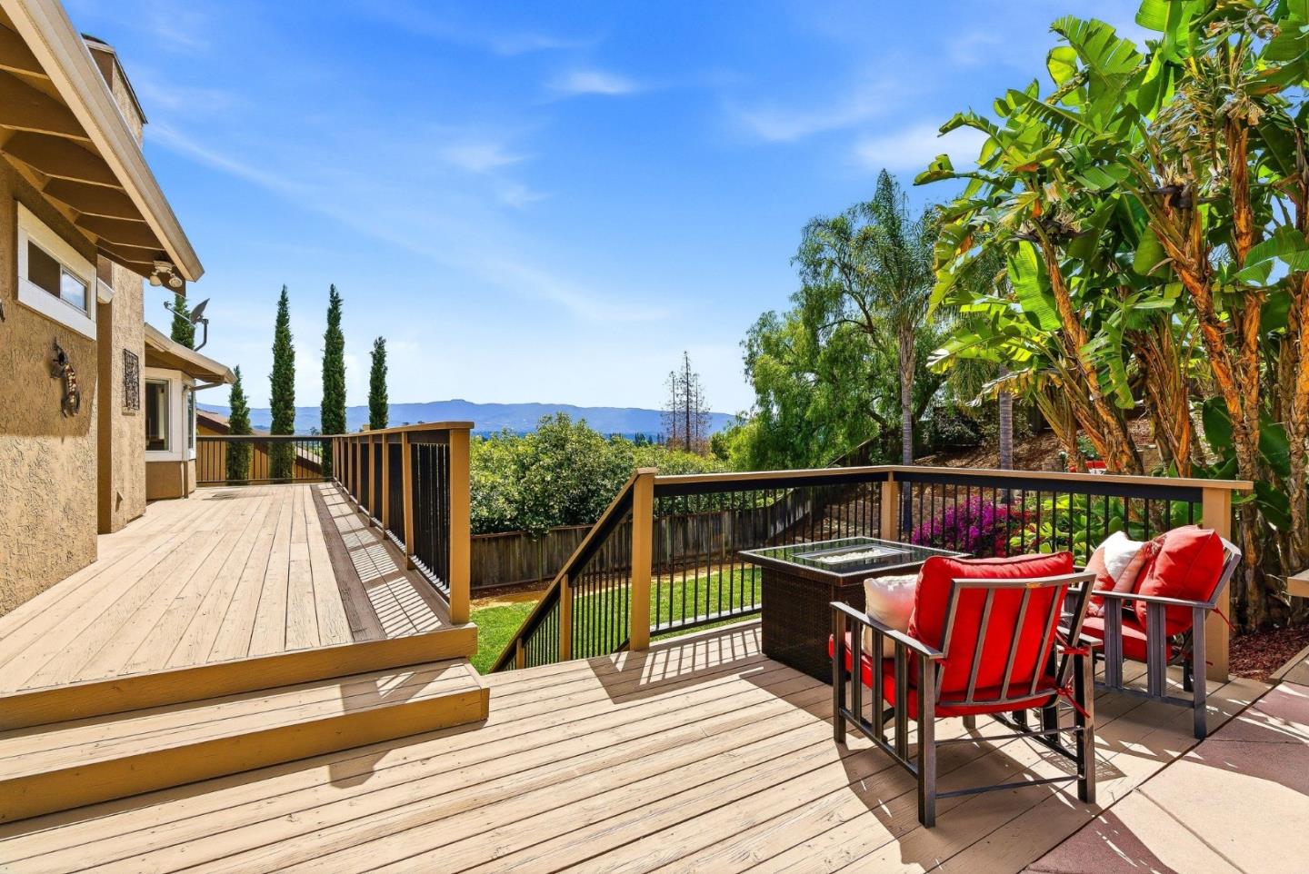 157 Knightshaven Way