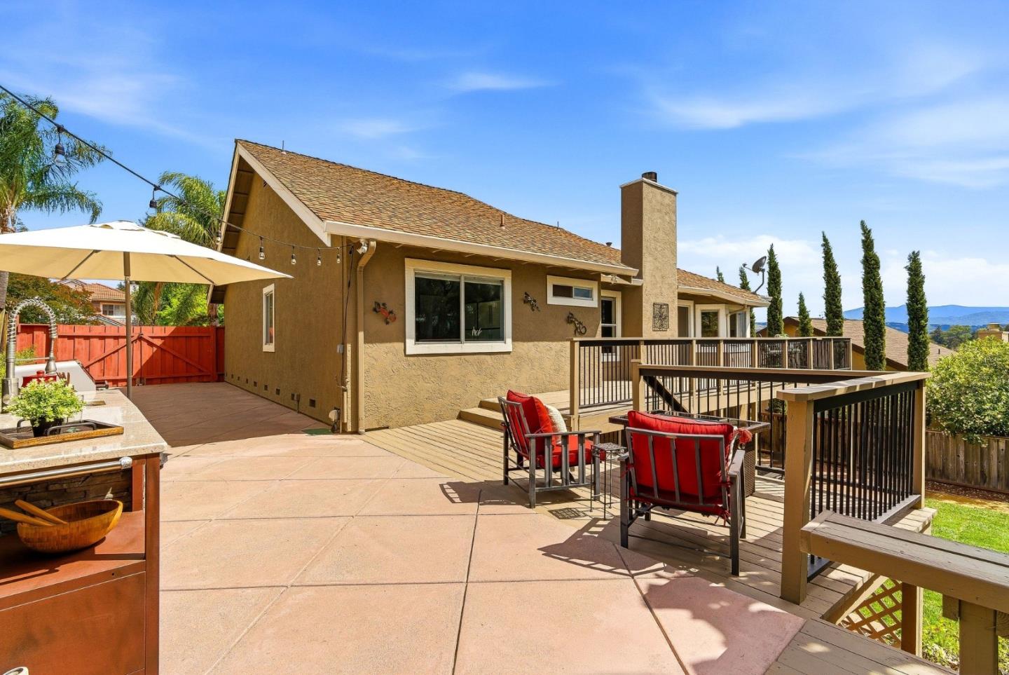 157 Knightshaven Way