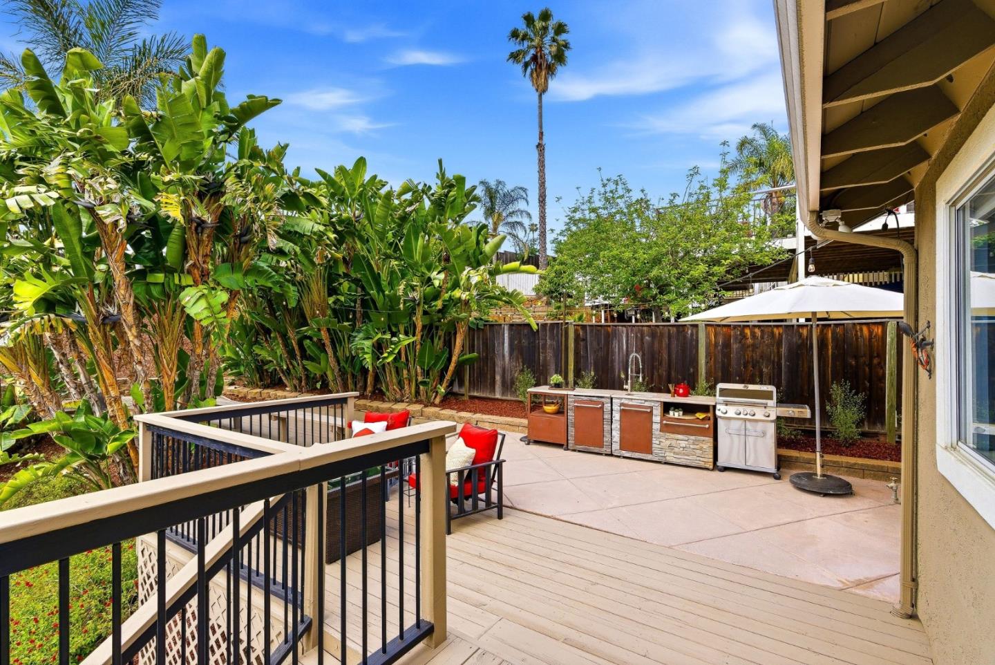157 Knightshaven Way