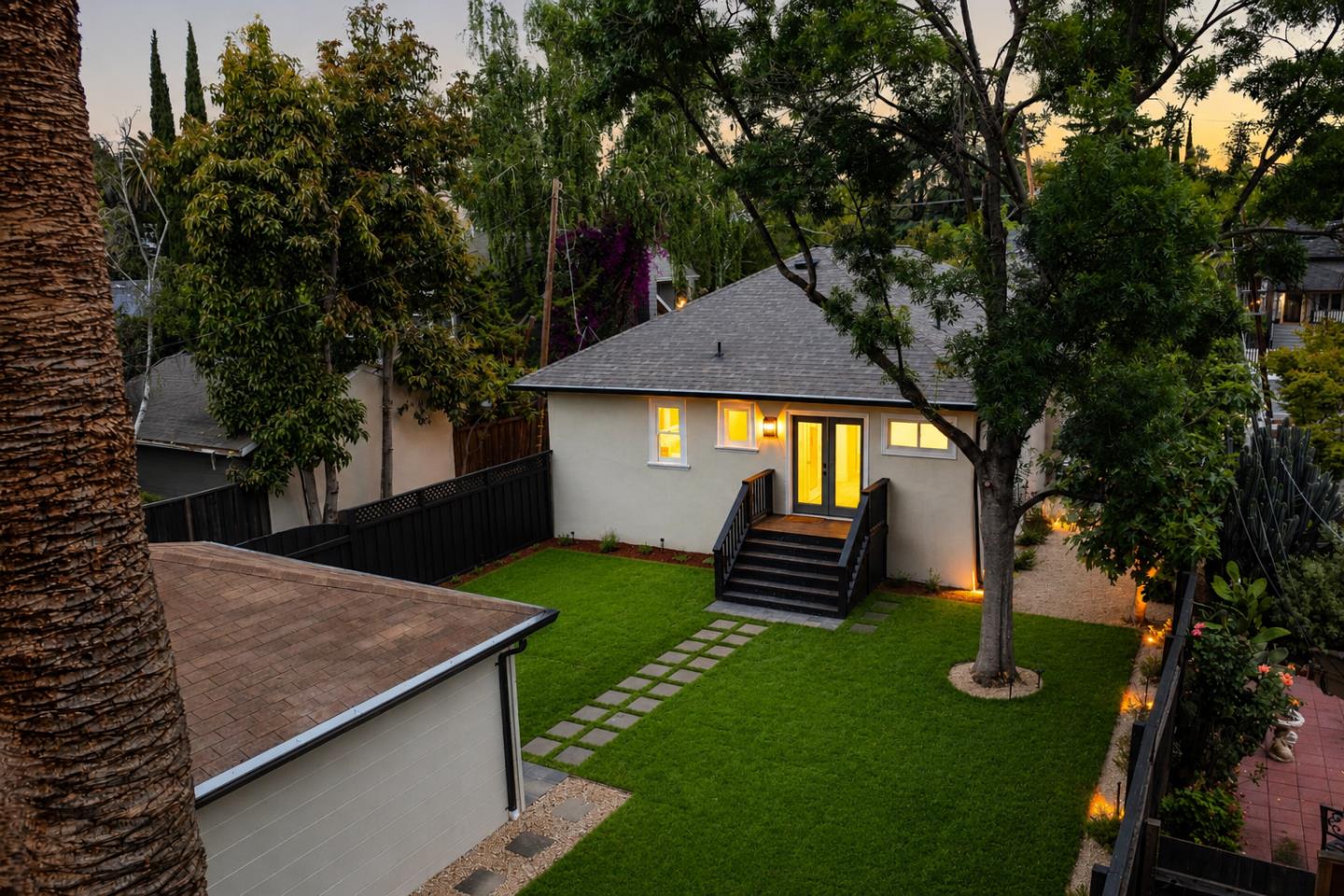 1081 Bird Avenue