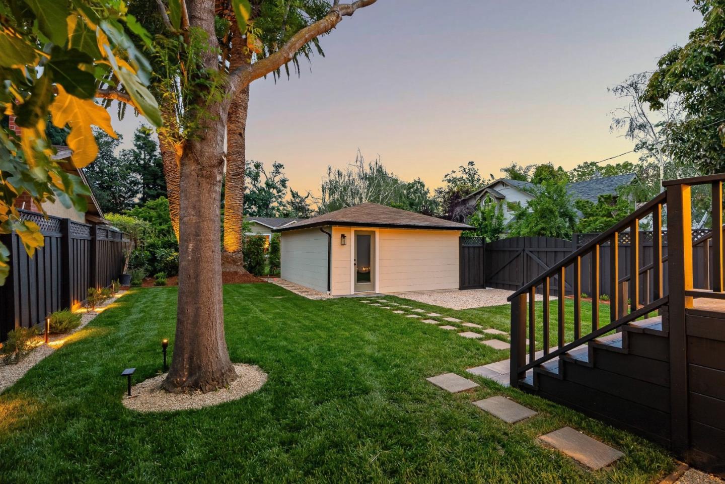 1081 Bird Avenue