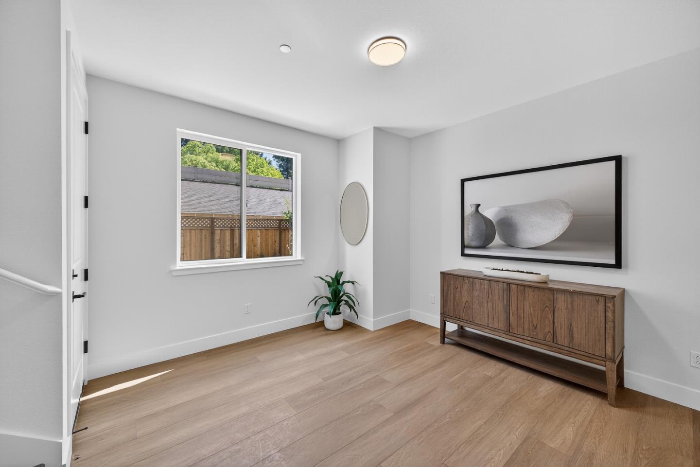 955 Woodside Road