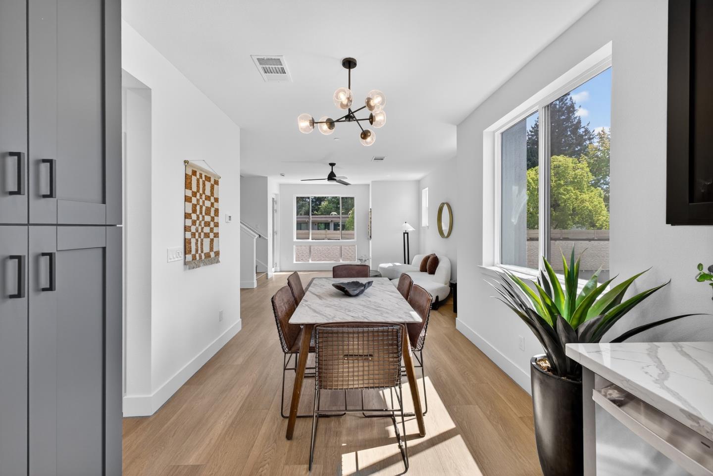 955 Woodside Road