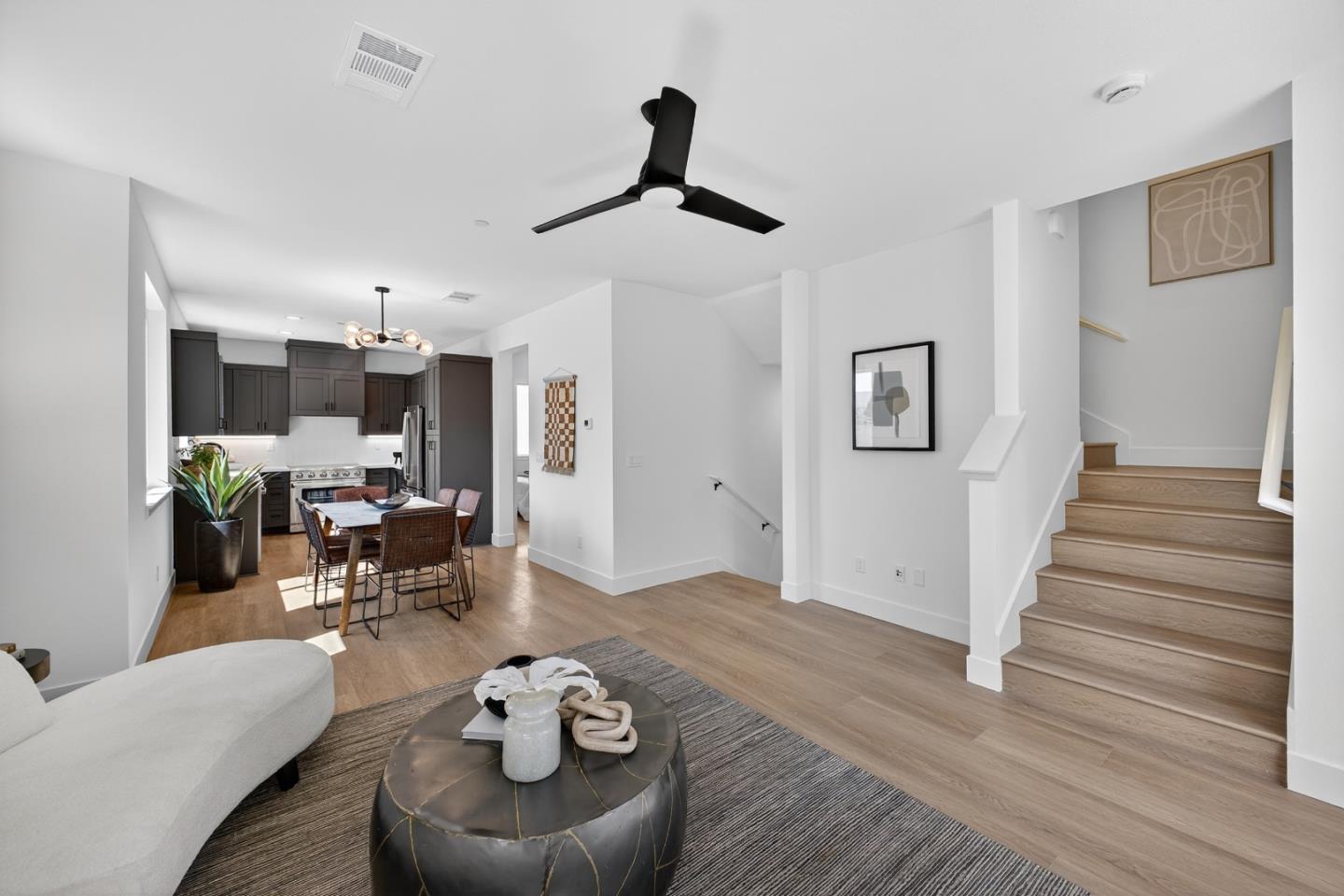 955 Woodside Road