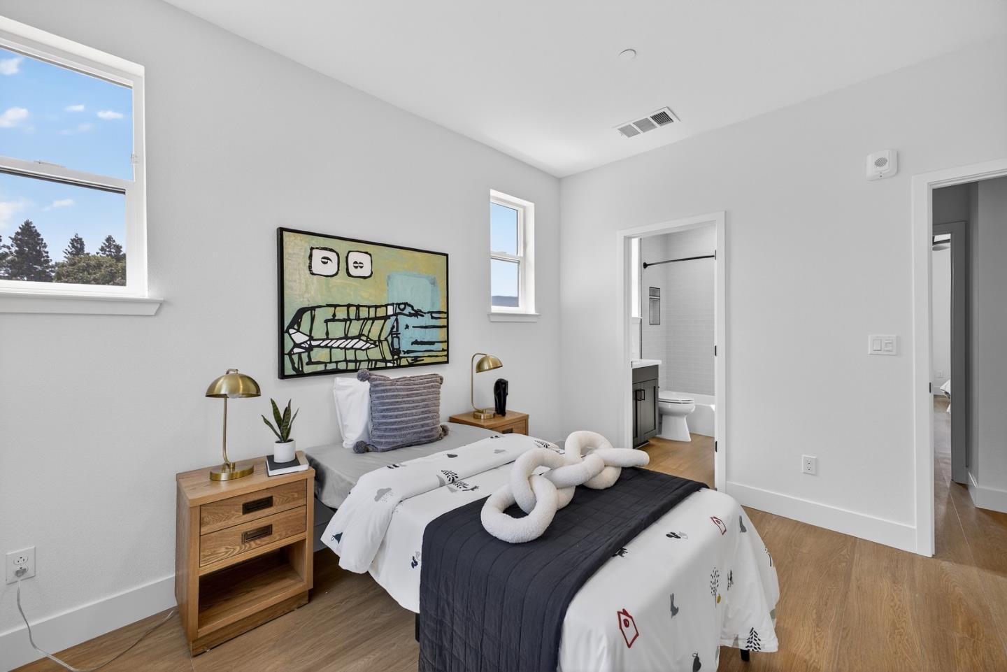955 Woodside Road