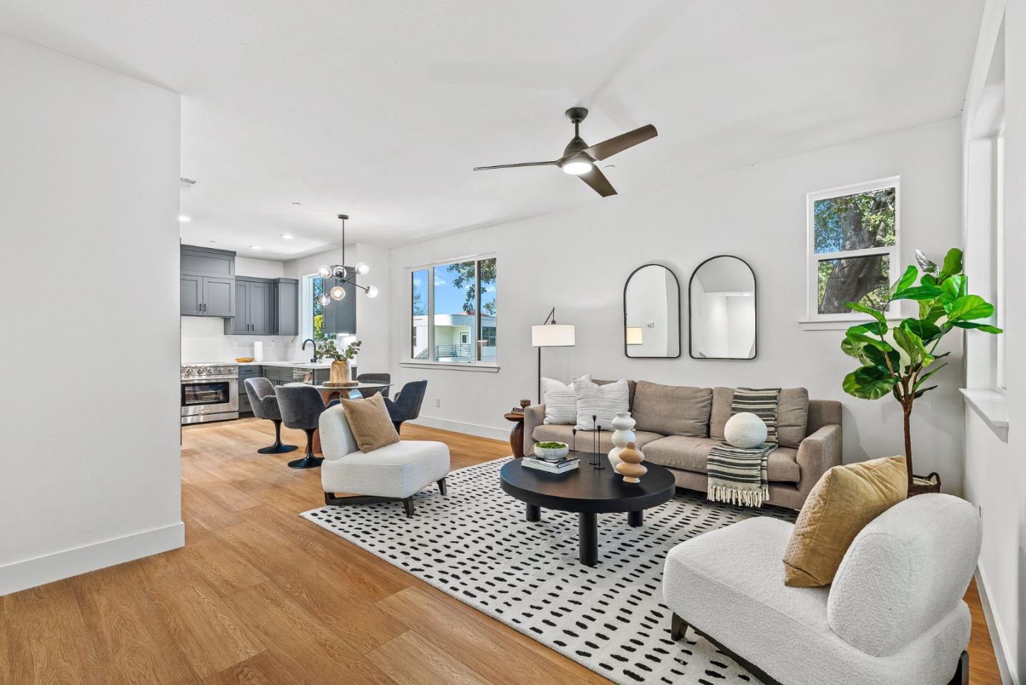 943 Woodside Road