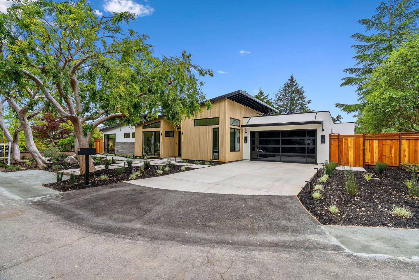 175 Beverly Lane
