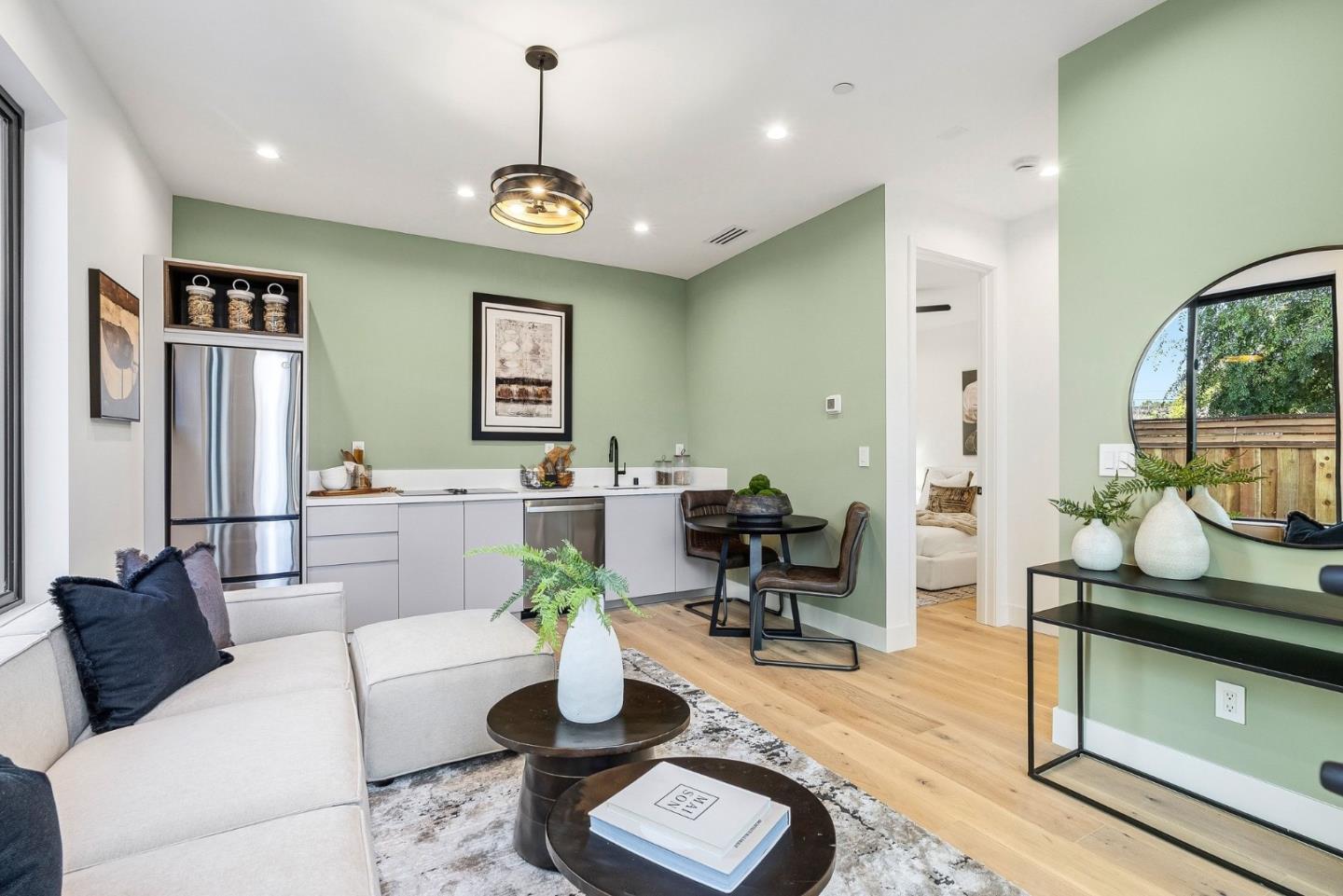 175 Beverly Lane