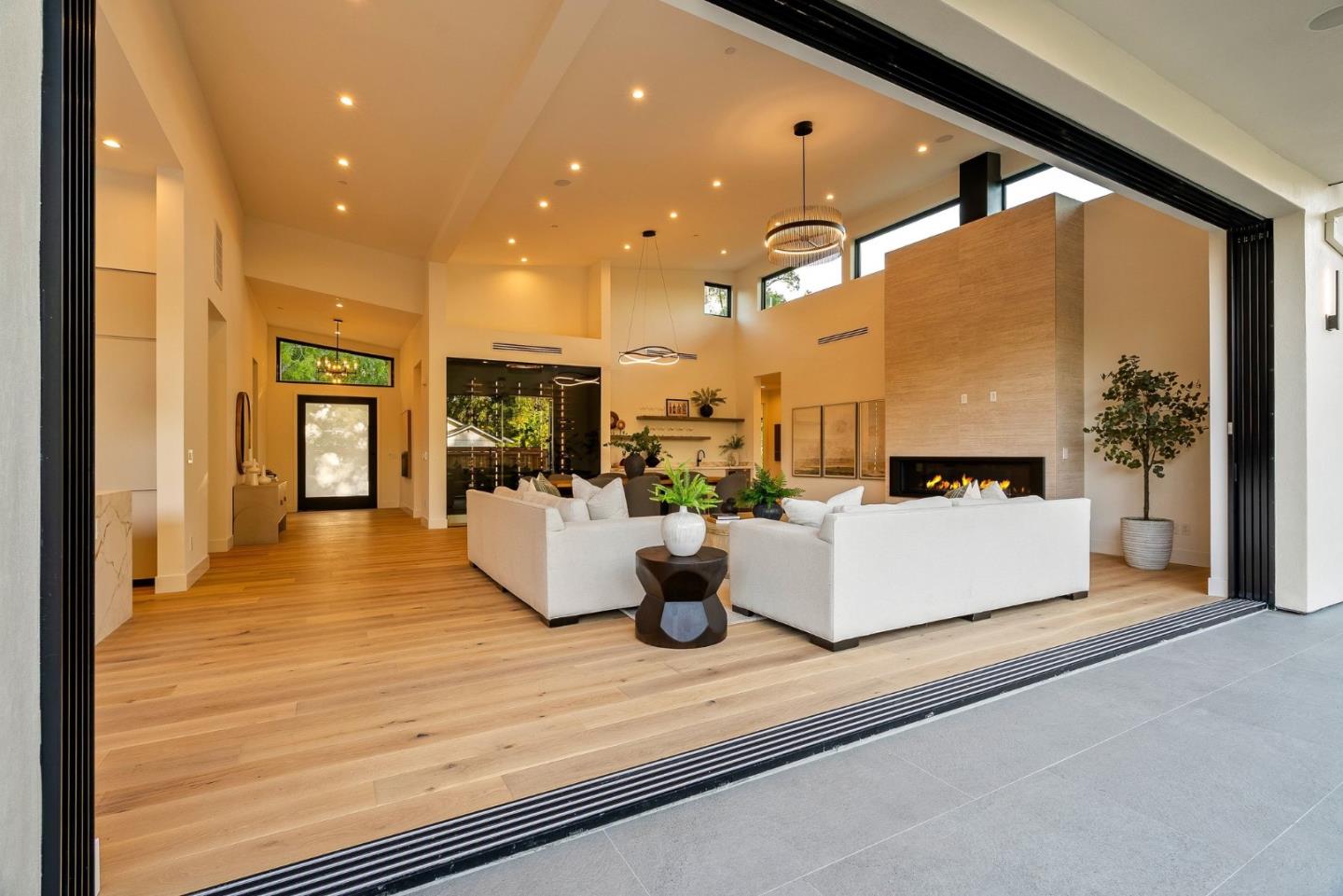 175 Beverly Lane