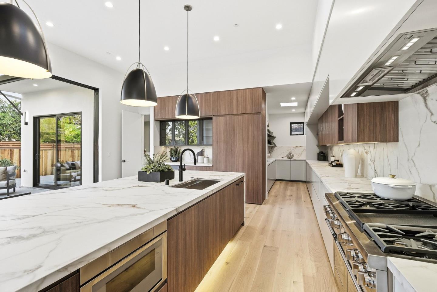 175 Beverly Lane